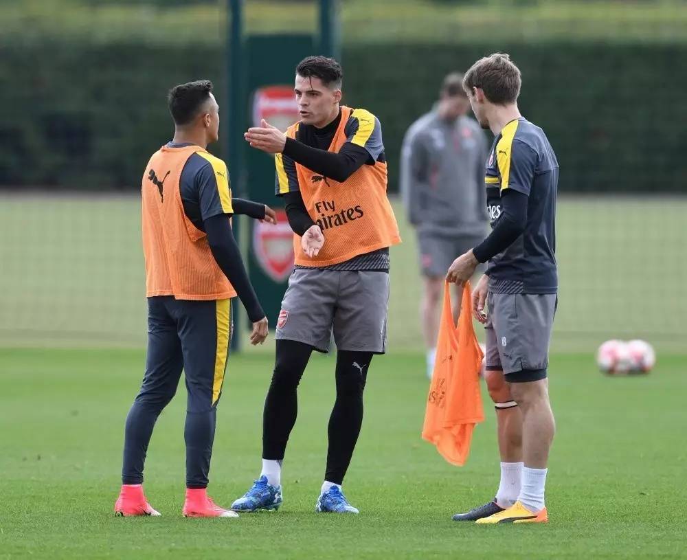 金年会-俄克拉荷马雷霆训练开放日，加时末段刷新队史纪录引欢呼，足总杯在即，数据趋势出现新变化